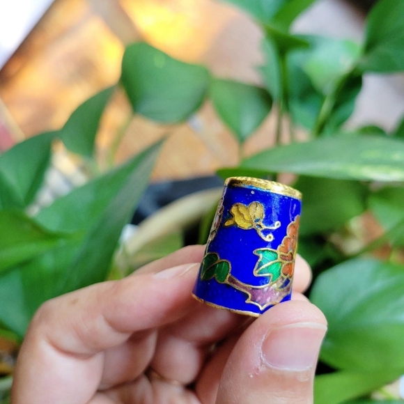 Vintage Floral Cloisonne Thimble - Picture 6 of 8